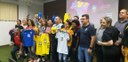 Parabéns à nossa jogadora de futebol da escolinha de Urupá Letícia que participou do peneirão da CBF Seleção Brasileira, em Porto Velho com as ex jogadores Pretinha e Nenê, juntamente com seu pai Emerson e professor Leandro Banha , na oportunidade agradec